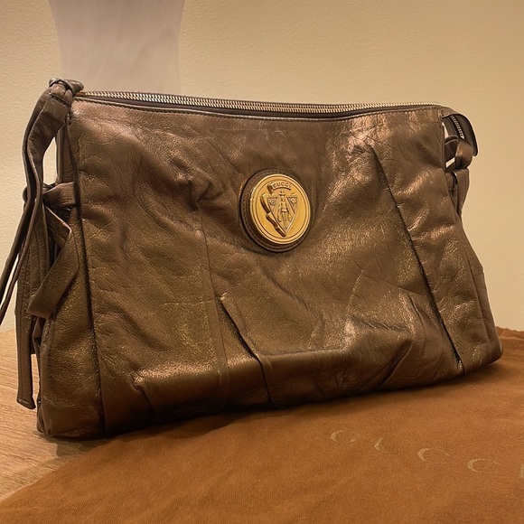 GUCCI Hysteria Clutch - Picture 3 of 13